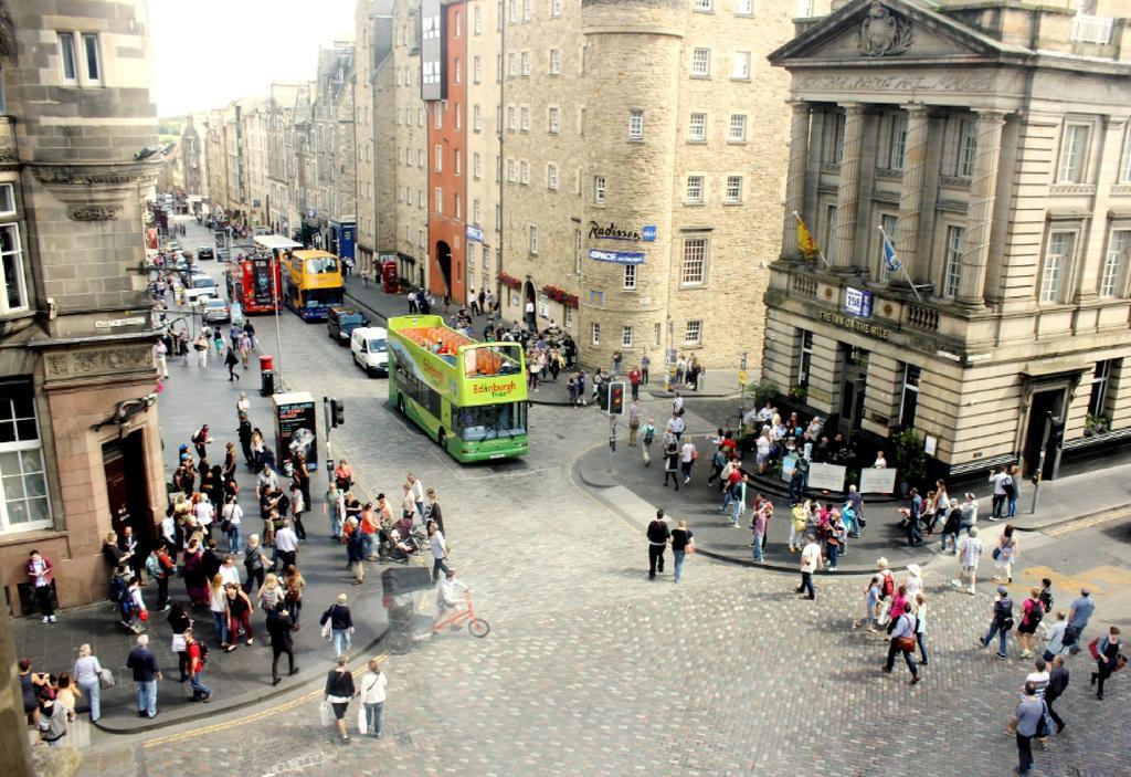 Royal Mile Mansions 14 Lejlighed Edinburgh Eksteriør billede