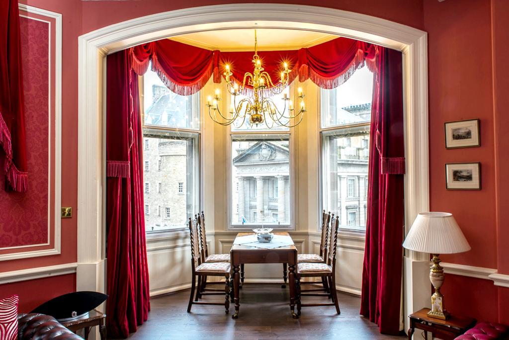 Royal Mile Mansions 14 Lejlighed Edinburgh Eksteriør billede